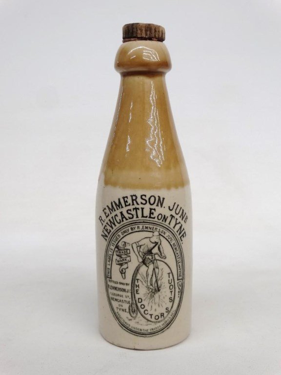 R. Emmerson, Stoneware Bottle (1 of 5)