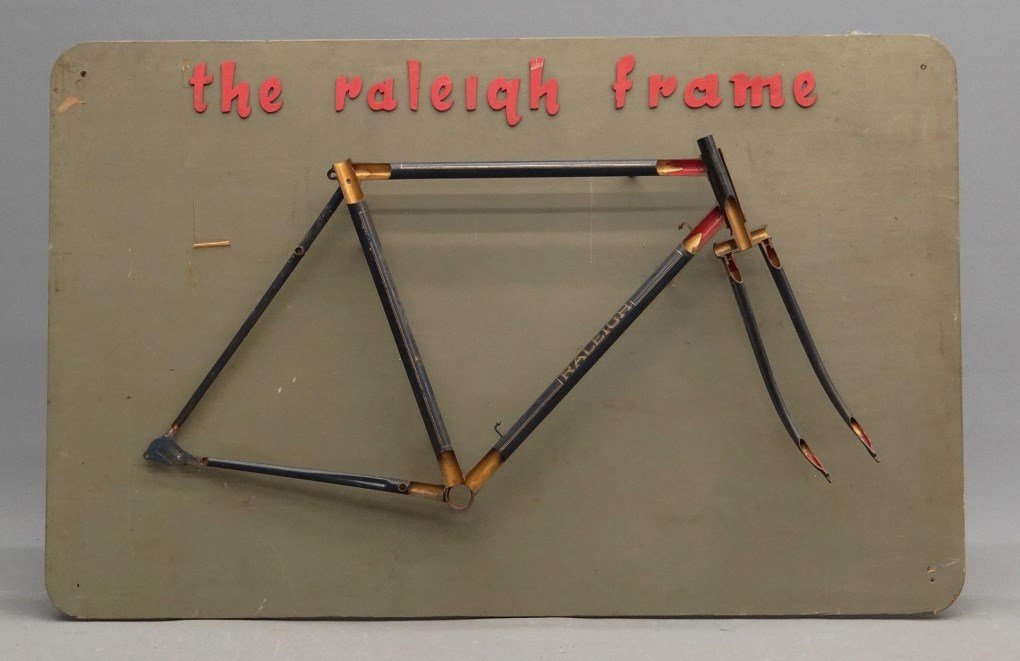 Mounted "Raleigh" Bicycle Frame Display (1 of 4)