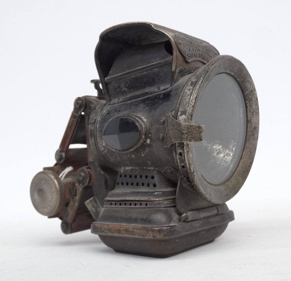 Lucas Bicycle Oil Lamp (1 of 8)