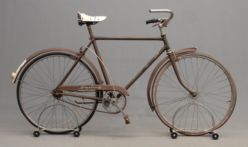 C. 1950's Armstrong Bicycle (1 of 10)