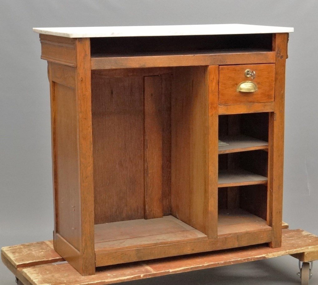 Marble Top Counter (1 of 10)