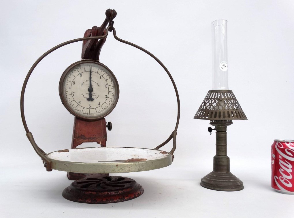 Scale & Lamp Lot (1 of 5)