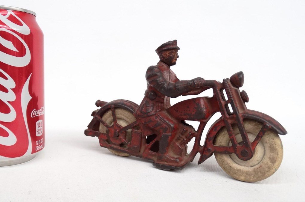 Hubley Patrol Motorycycle Toy (1 of 6)