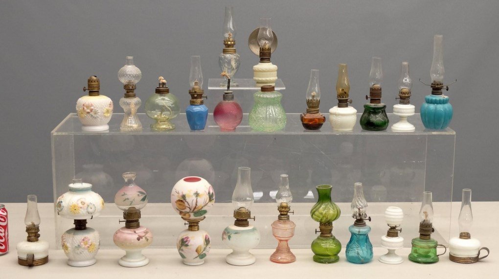 Miniature Oil Lamps (1 of 8)