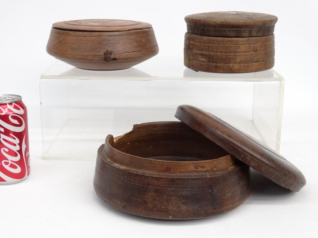 Treen Seed Boxes: Lot of (3) early treen seed boxes. 7" and 8" D..
