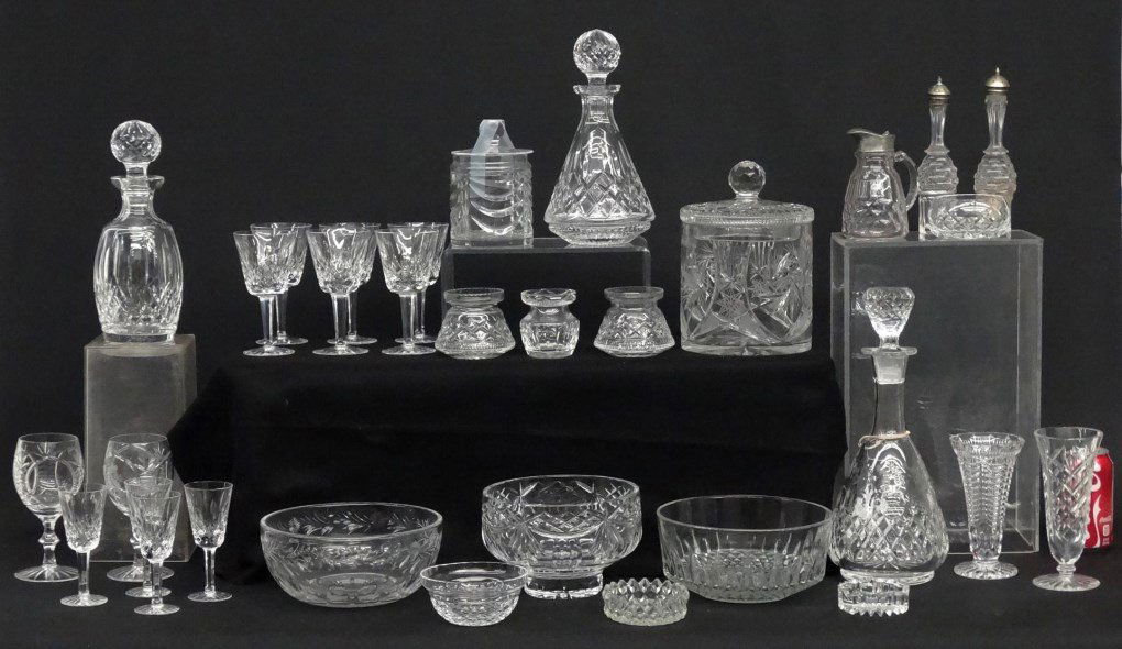 Glassware Lot (1 of 10)