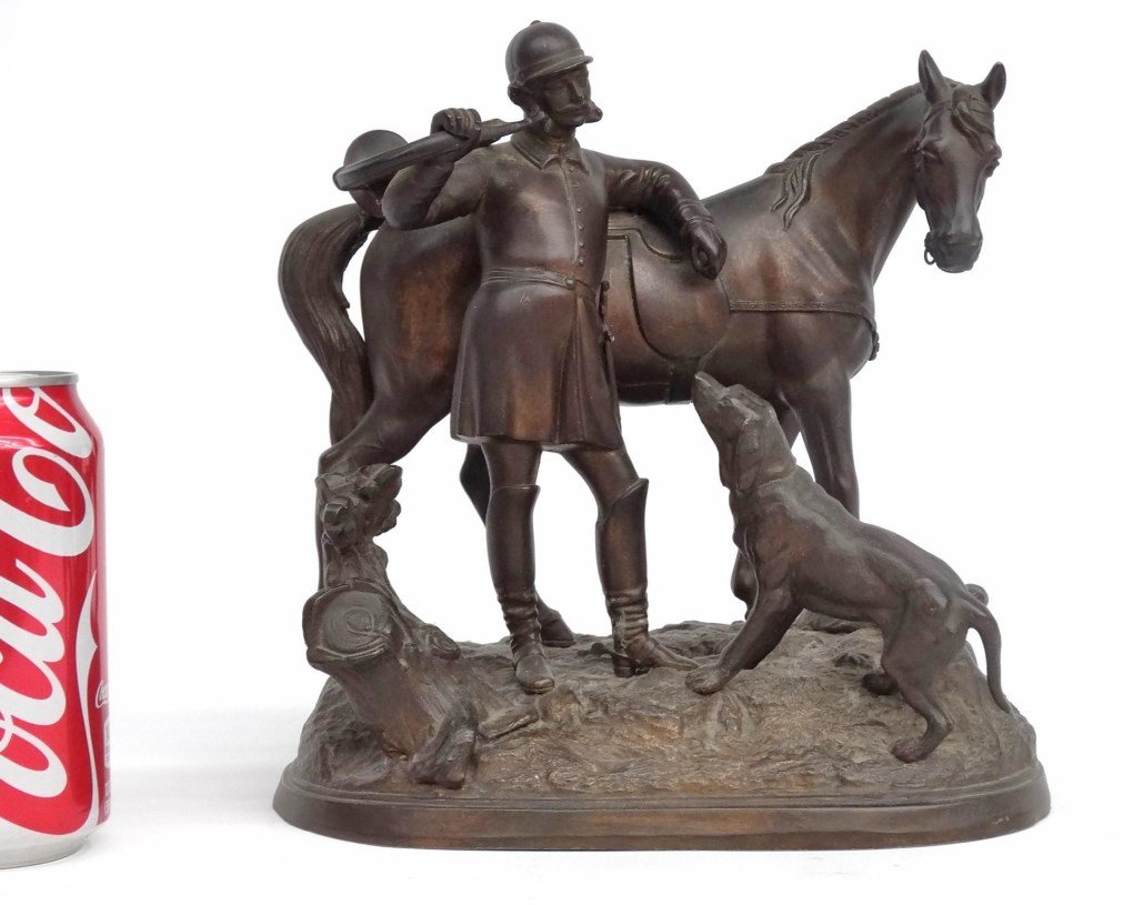 Fox Hunter Sculpture (1 of 7)