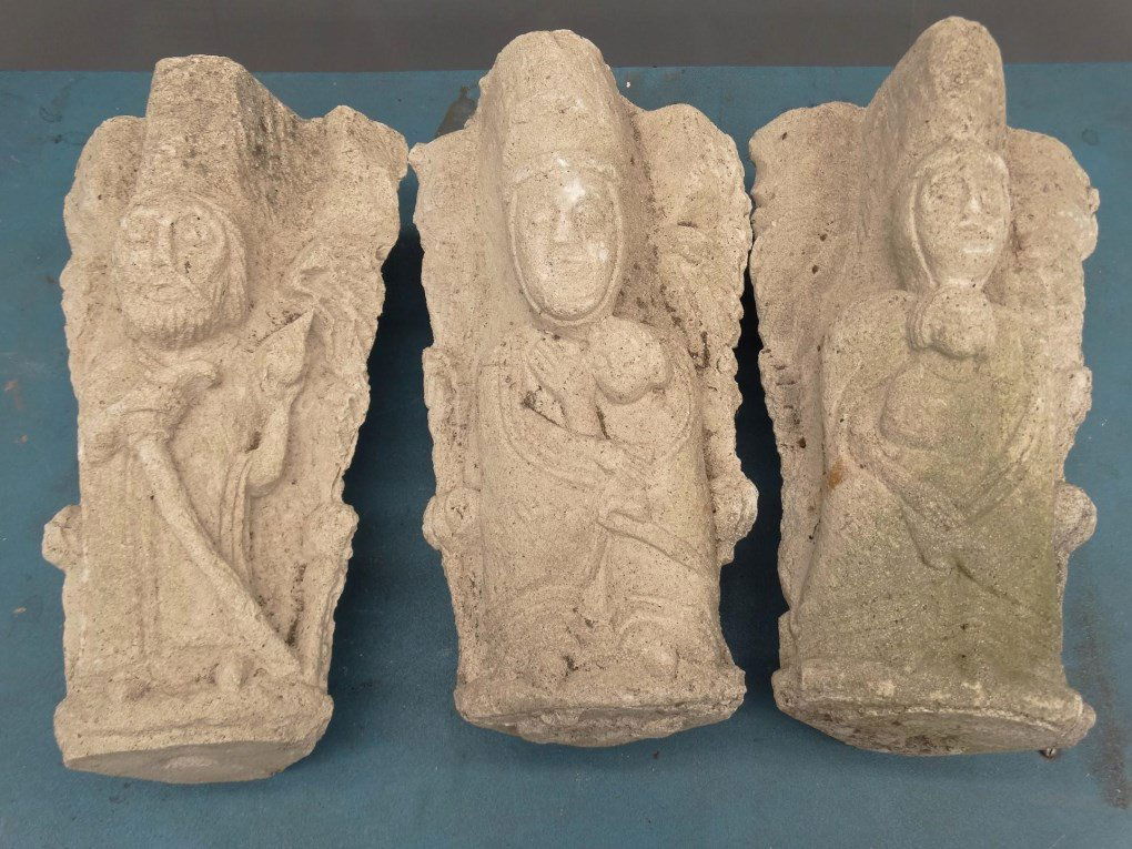 Stone Elements (1 of 6)