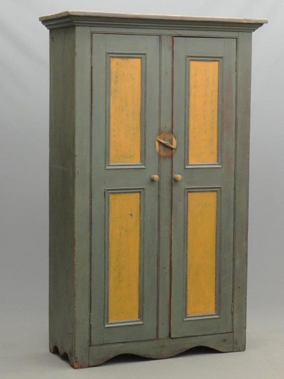 19th c. Canadian Wall Cupboard (1 of 10)
