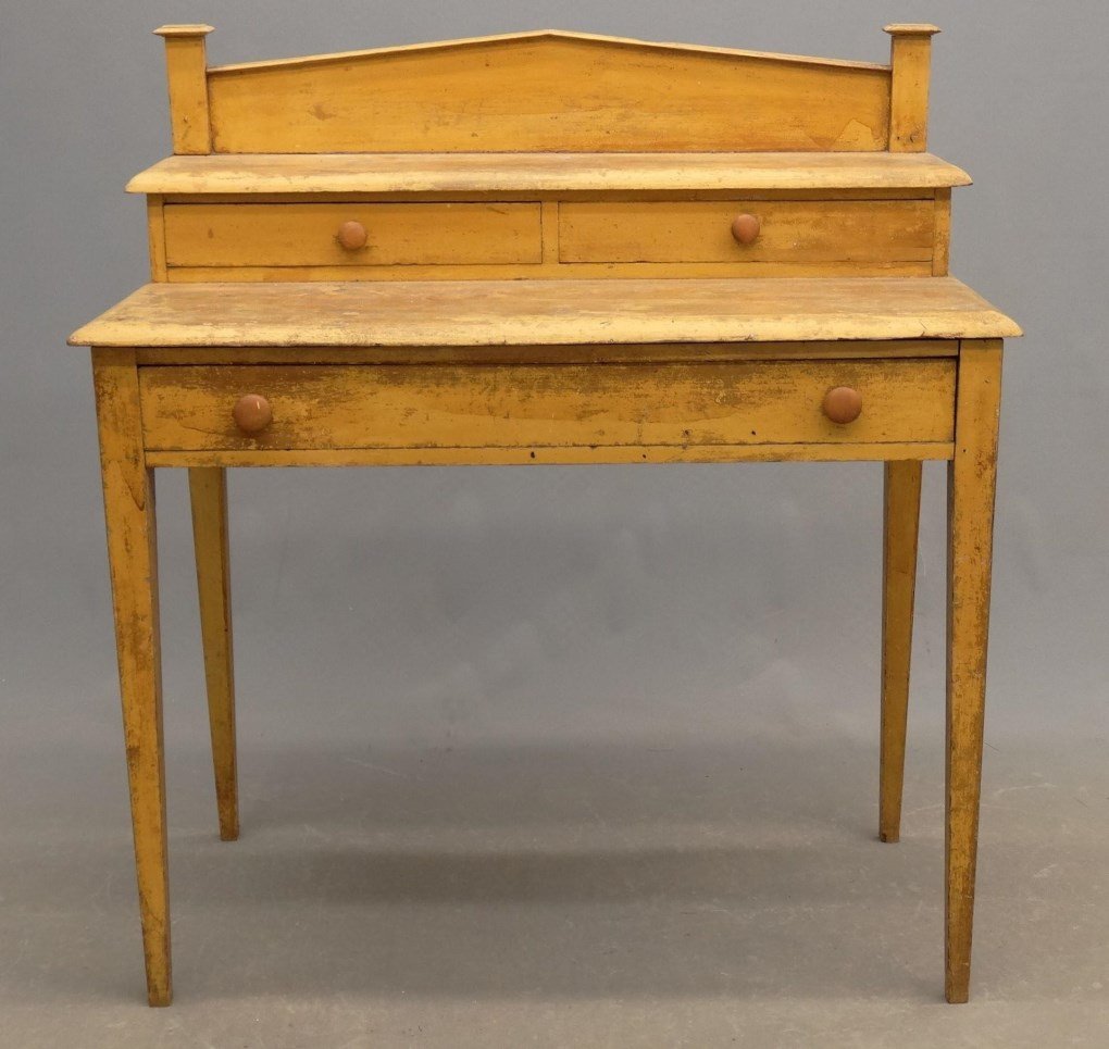19th c. Dressing Table (1 of 10)