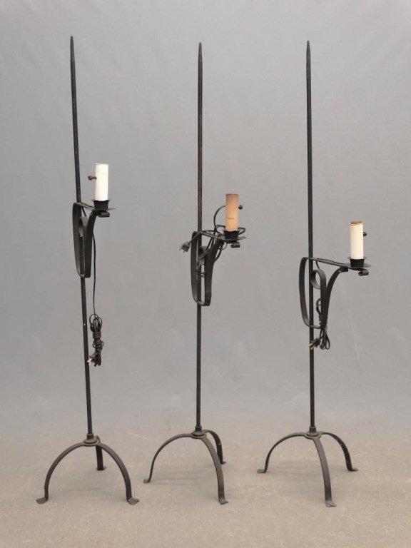 Lot Of  Floor Lamps (1 of 3)