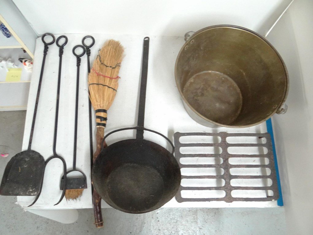 Metalware Lot (1 of 5)