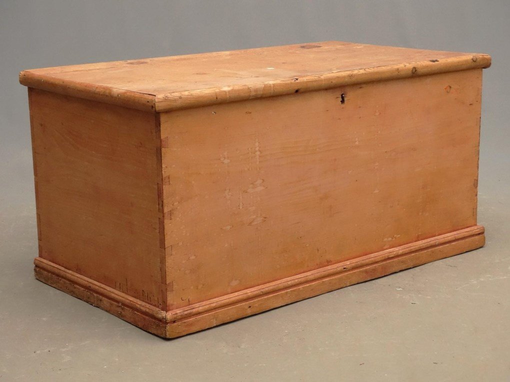 19th c. Blanket Box (1 of 7)