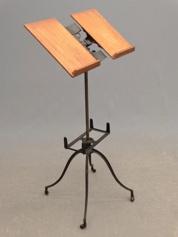 Victorian Book Stand (1 of 4)