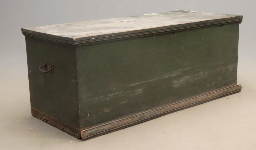 19th c. Blanket Box (1 of 7)