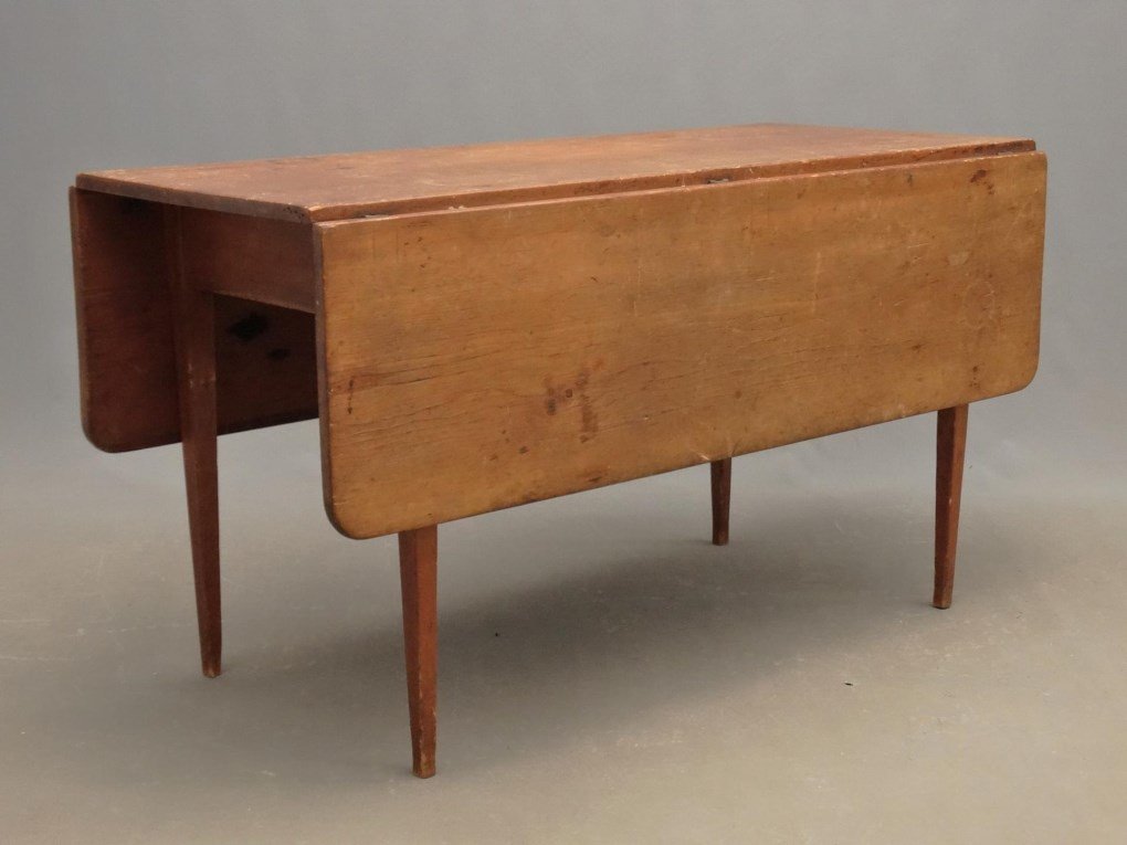 19th c. Dropleaf Harvest Table (1 of 5)