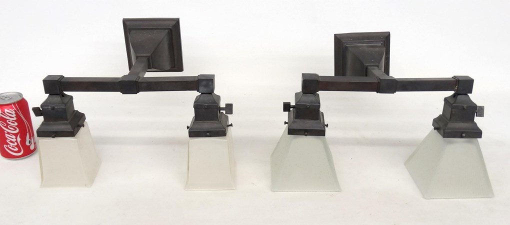 Pair Wall Sconces (1 of 3)