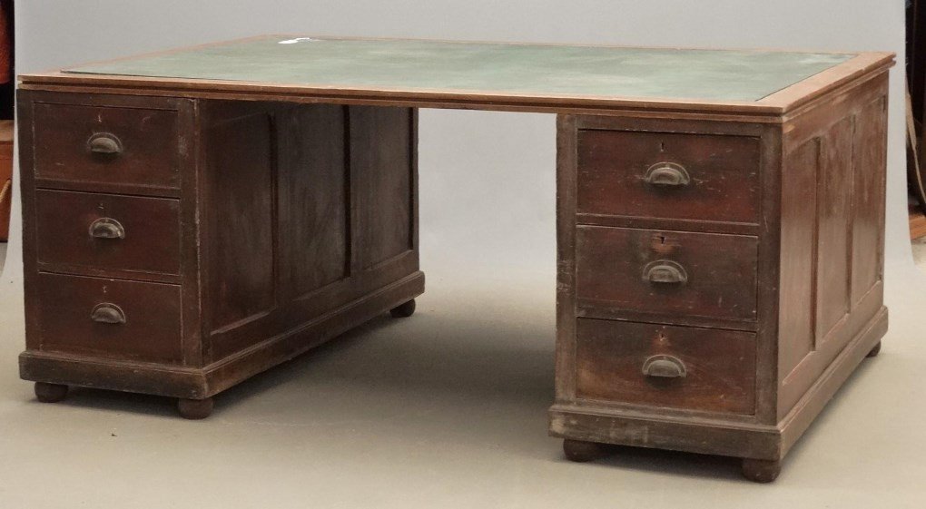 Partners Desk (1 of 7)