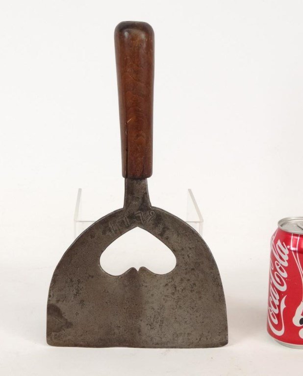 18th c. Heart Chopper (1 of 5)
