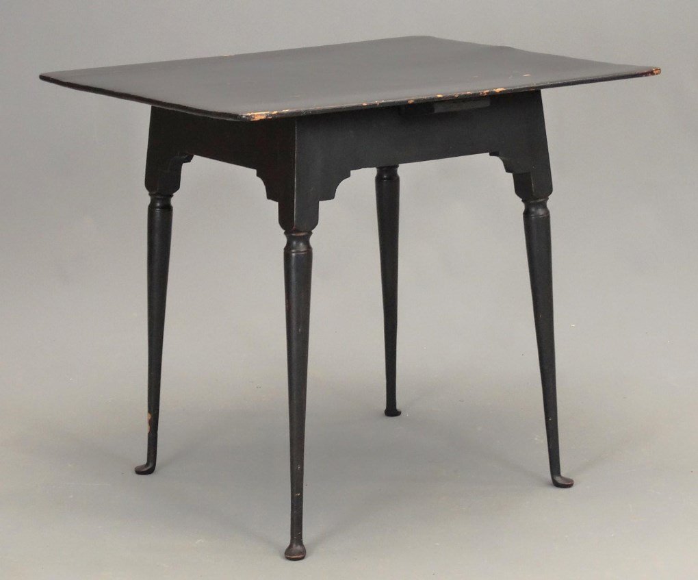 18th c. Queen Anne Tavern Table (1 of 6)