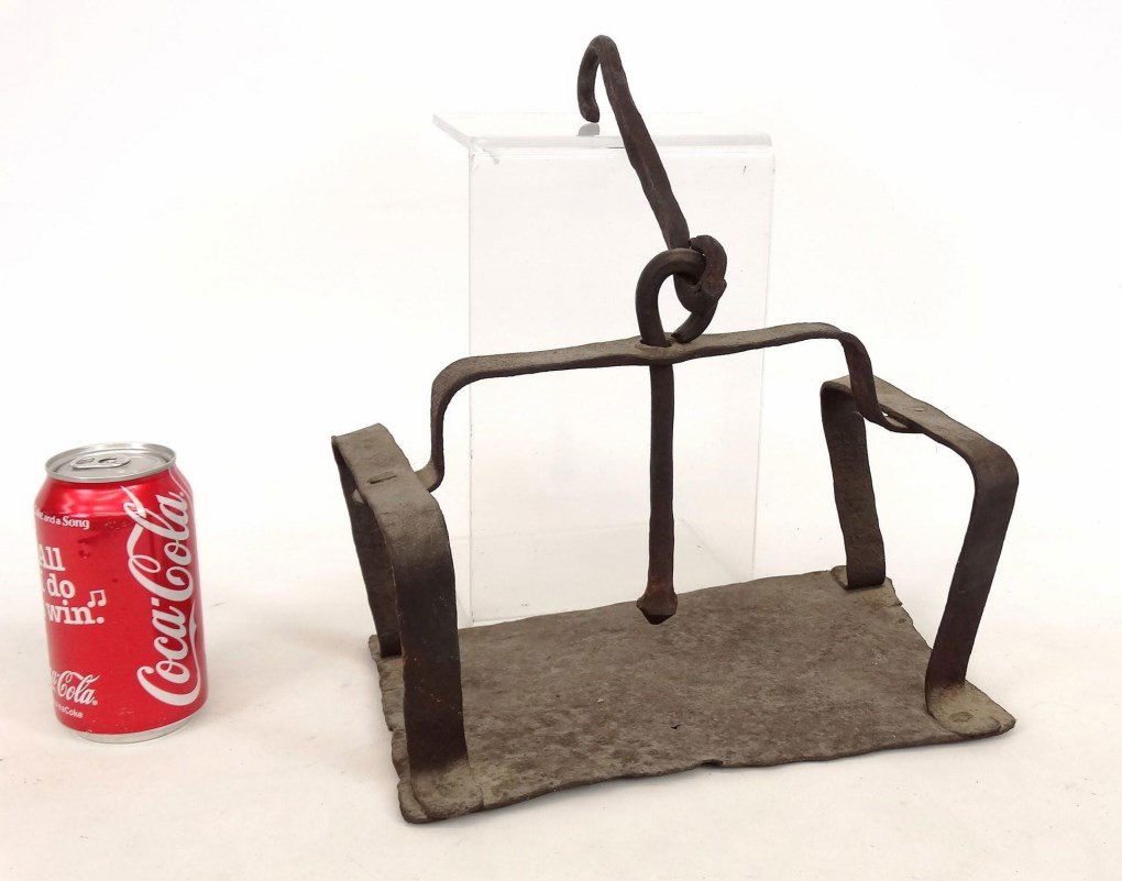 18th c. Trivet (1 of 4)