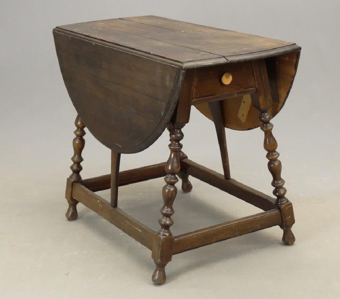 Dropleaf Table (1 of 5)