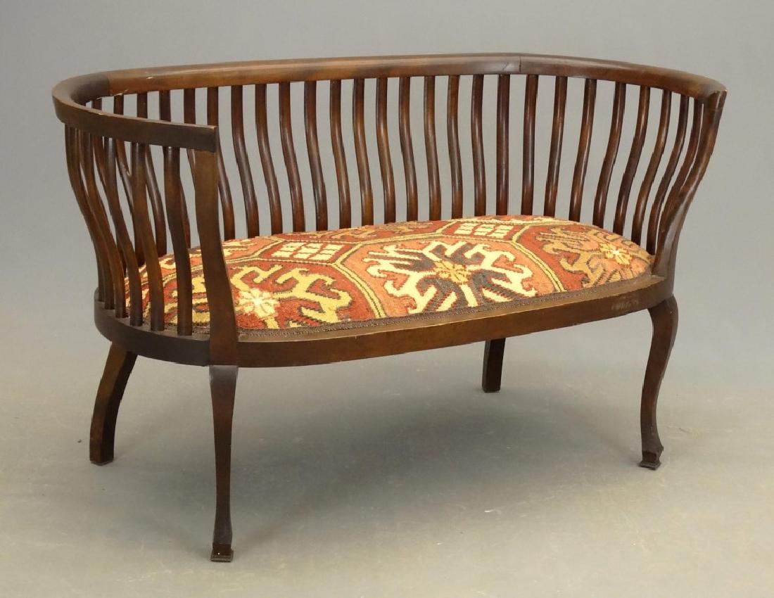Victorian Settee (1 of 5)