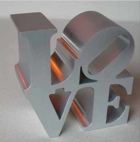 Robert INDIANA (Né en 1928)LOVE Sculpture made in: Robert INDIANA (Né en 1928)LOVE Sculpture made in anodised aluminiumMultiple silver color8 x 8 x 4 cm