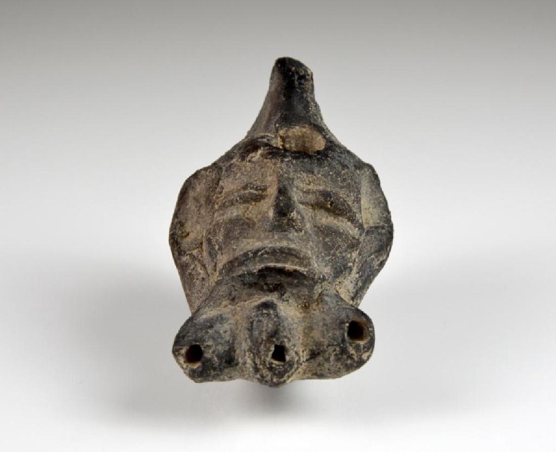 PRE COLUMBIAN BLACK POTTERY OIL LAMP (1 of 2)