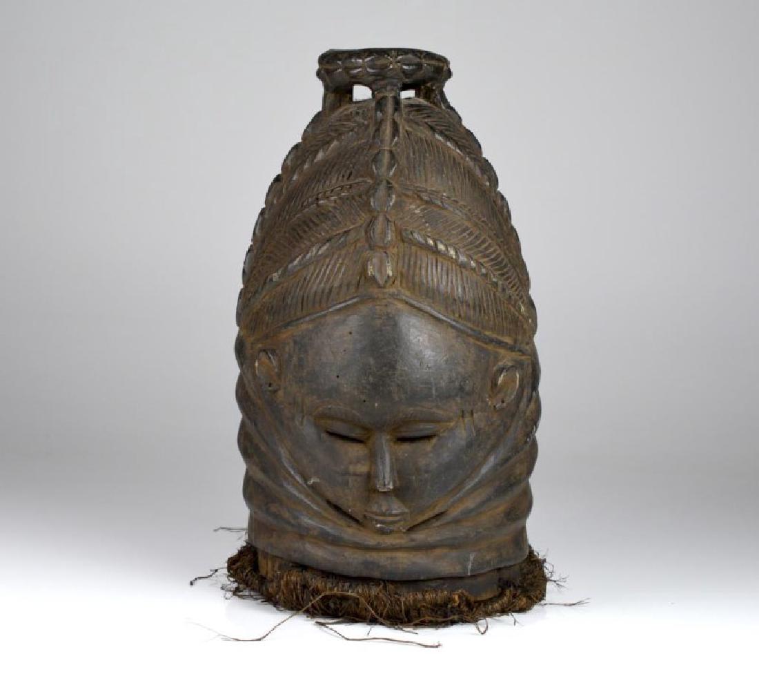 MENDE SANDE SOCIETY SOWEI HELMET MASK (1 of 5)