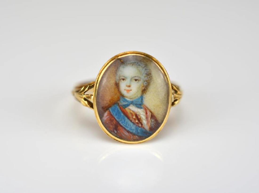 ANTIQUE GOLD RING W/ PAINTED PORTRAIT MINIATURE (1 of 3)