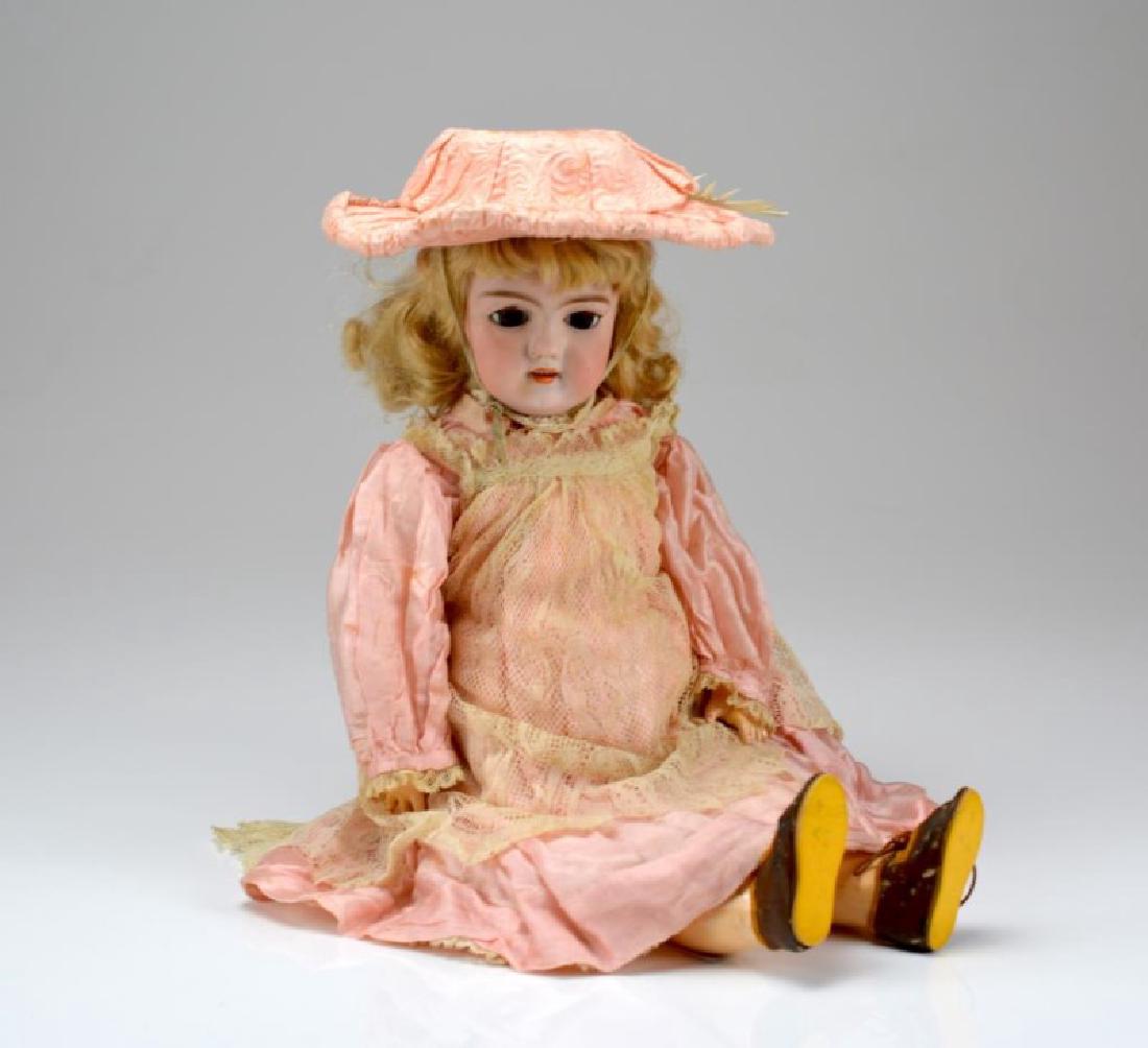 GERMAN BISQUE HEAD ANTIQUE DOLL (1 of 5)