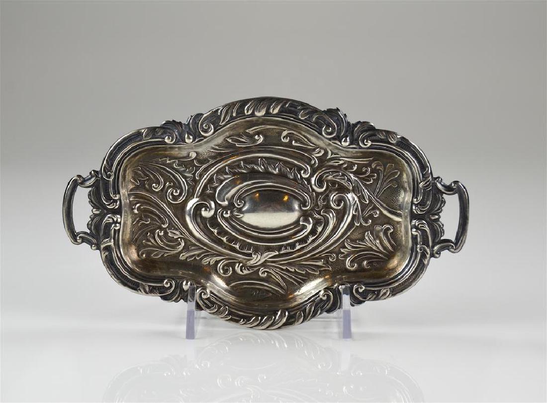 Indian Colonial silver card tray (1 of 2)