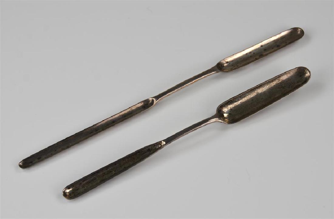 Two George III silver marrow scoops (1 of 2)