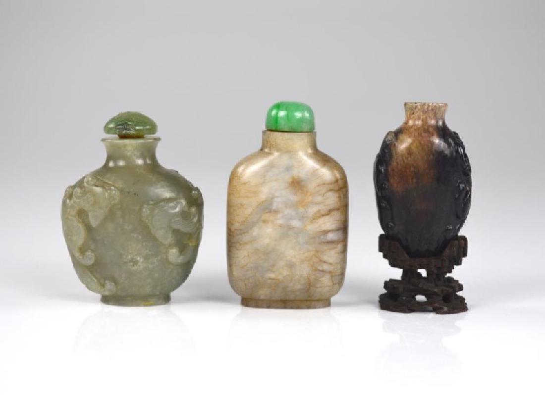 GROUP OF THREE CHINESE JADE CARVED SNUFF BOTTLES (1 of 6)