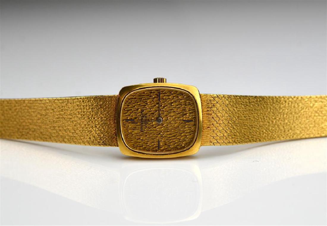 Patek Philippe 18k yellow gold wristwatch (1 of 4)