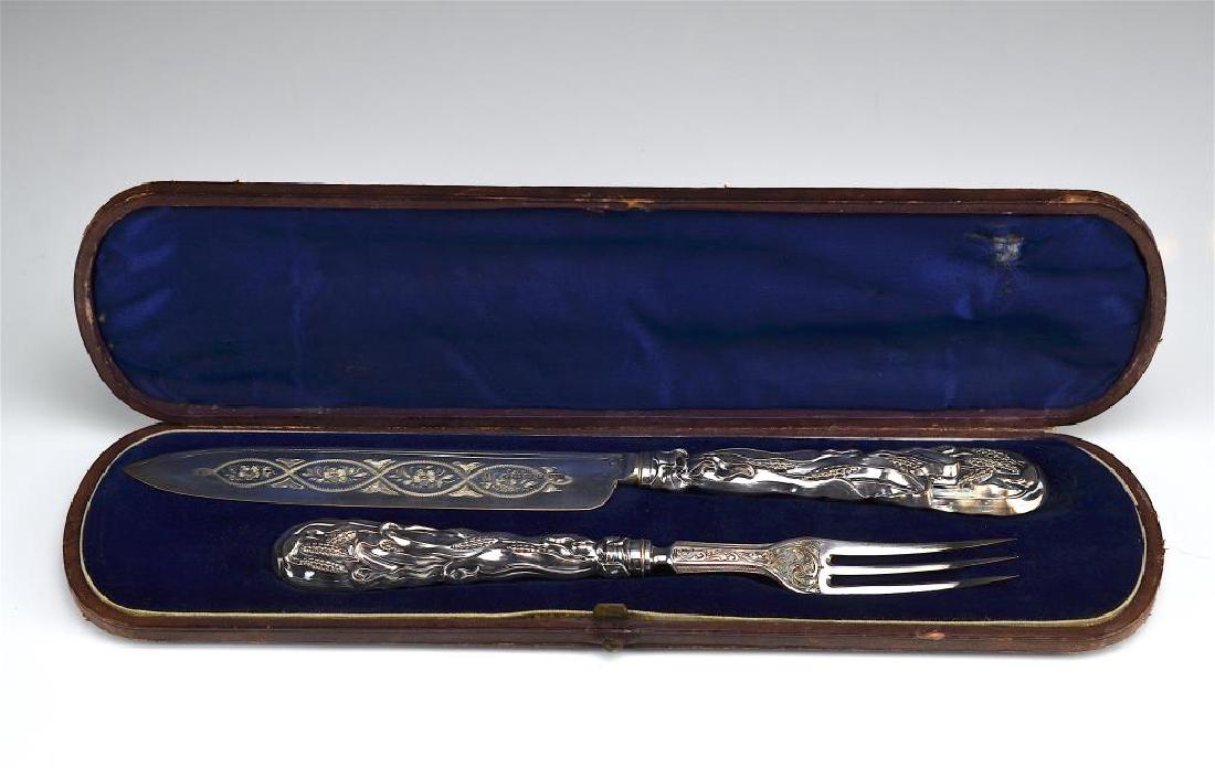 Victorian cased silver knife and fork (1 of 6)