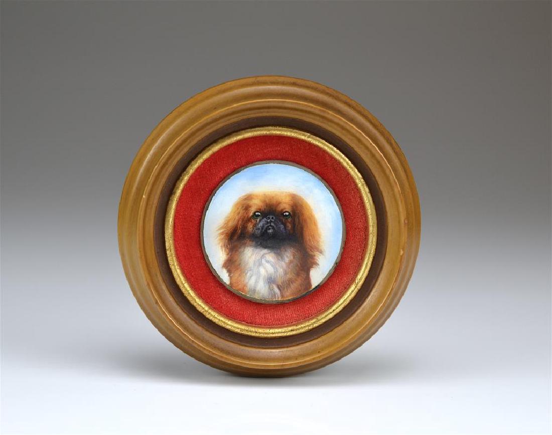 Silver and enamel framed dog plaque (1 of 4)