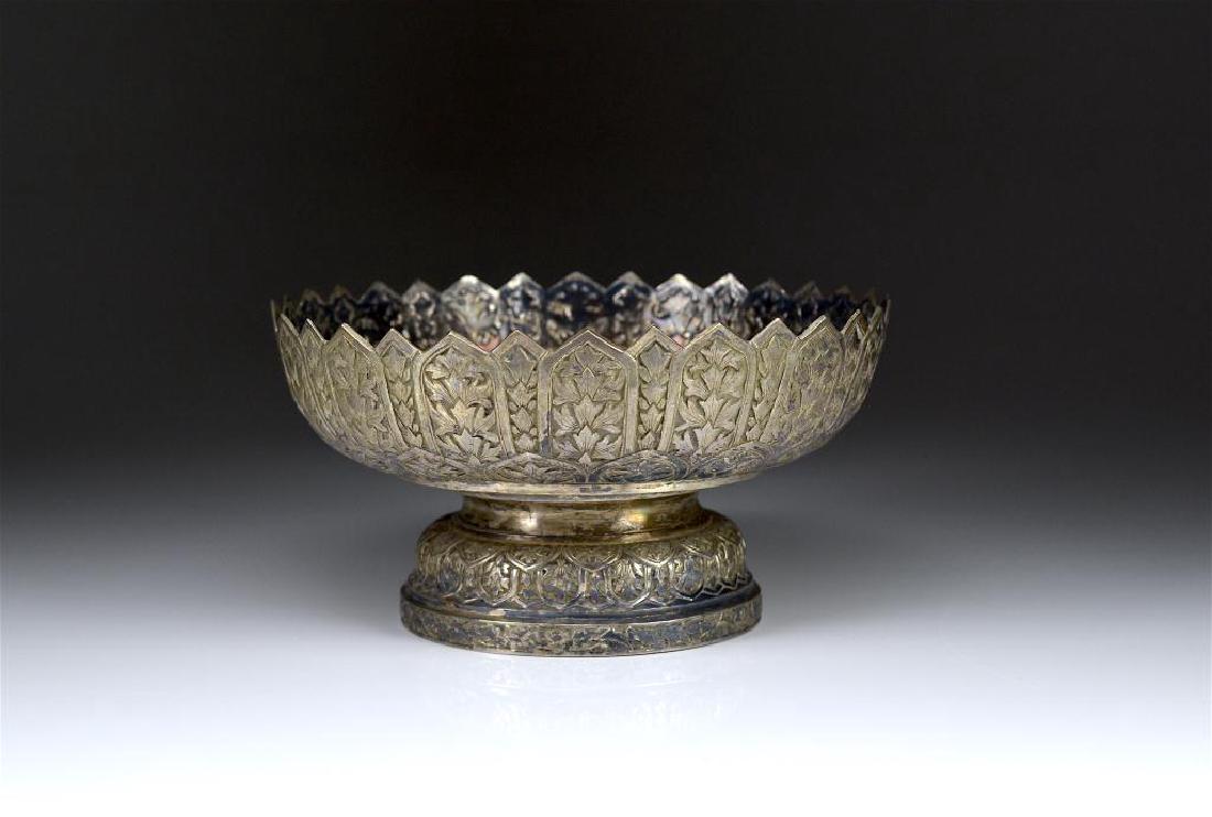 CHINESE EXPORT SILVER BOWL (1 of 8)