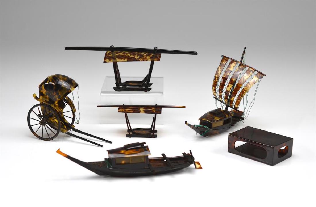 Six tortoise shell miniatures (1 of 5)