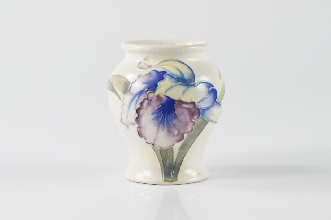 Moorcroft pottery Orchid pattern bud vase (1 of 3)