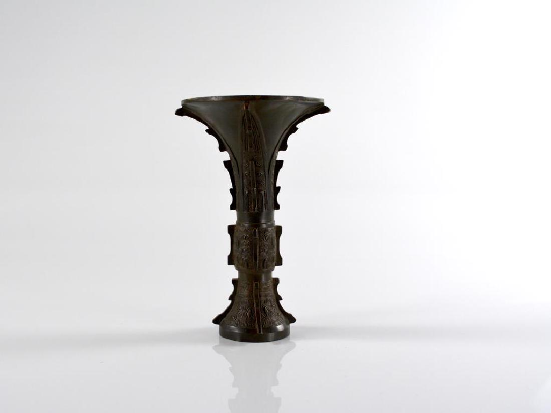 CHINESE ARCHAISTIC BRONZE GU VASE (1 of 4)