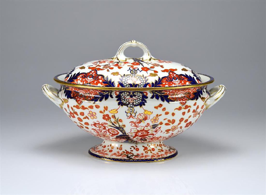 Royal Crown Derby Kings pattern soup tureen (1 of 2)