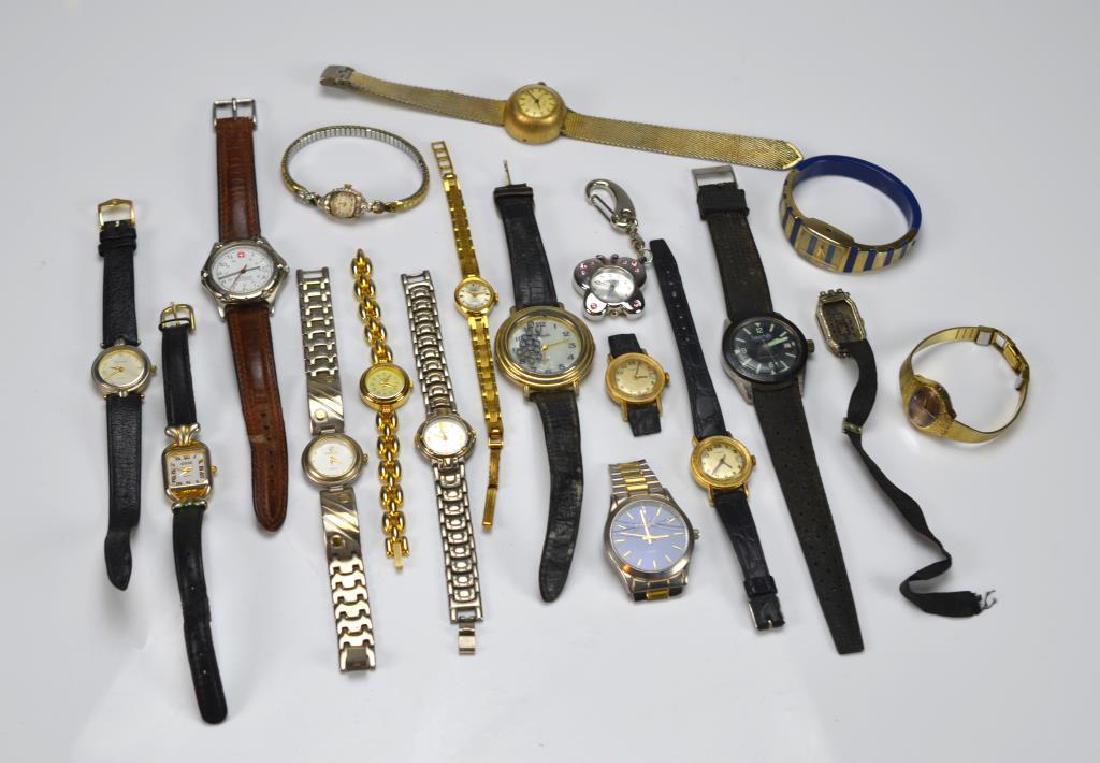 Lot of men's and ladies wristwatches: Vintage and fashion watches including Wenger Swiss Army, Bulova, Timex, and Rideau.