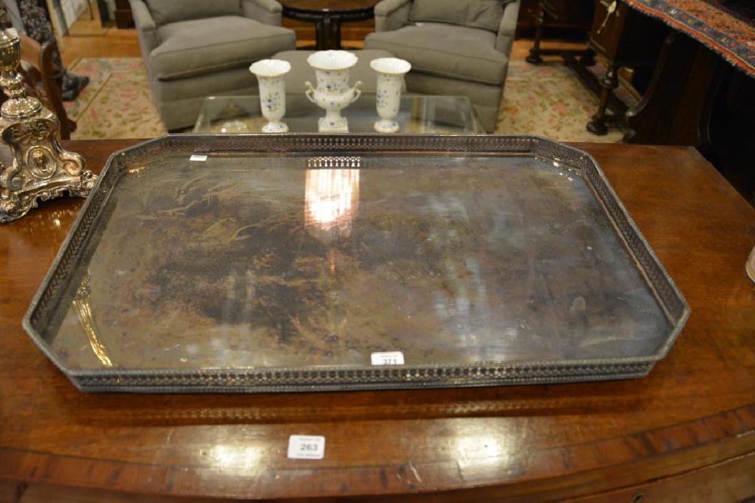 Silverplate gallery tray (1 of 1)