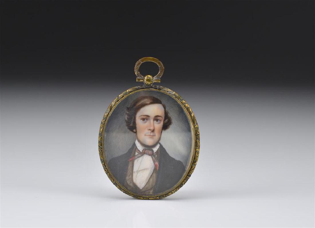 Hand painted portrait miniature of a gentleman (1 of 2)