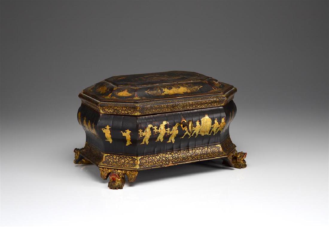 CHINESE EXPORT GOLD AND BLACK LACQUER BOX (1 of 7)