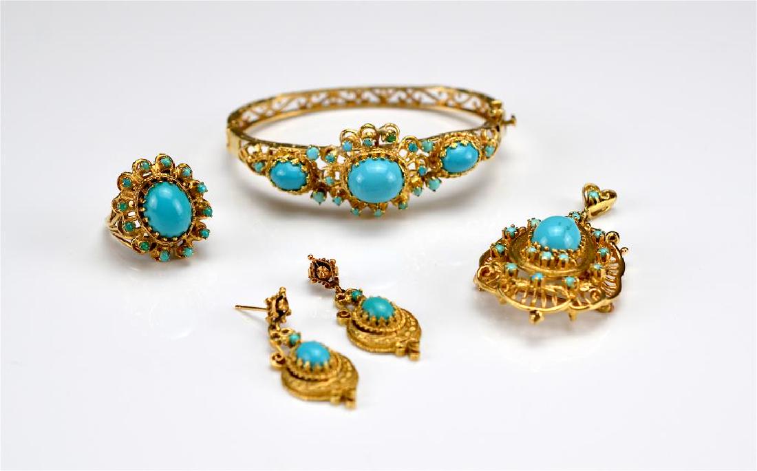 Yellow gold and turquoise suite (1 of 4)