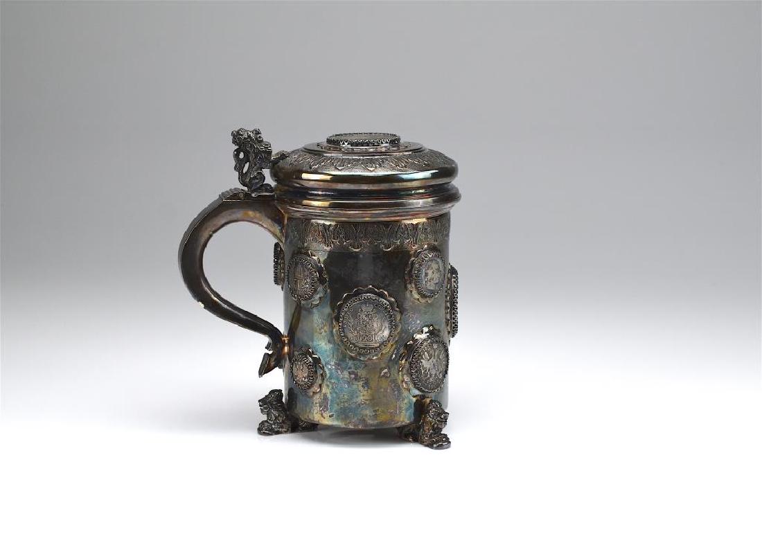 Continental silver tankard (1 of 10)