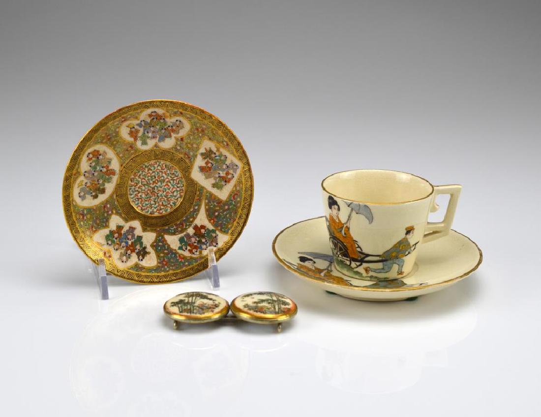 FIVE JAPANESE SATSUMA POTTERY ITEMS (1 of 5)
